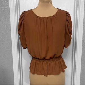 Forever 21 Contemporary Brown Puffed Sleeve Top - Women/Junior size large